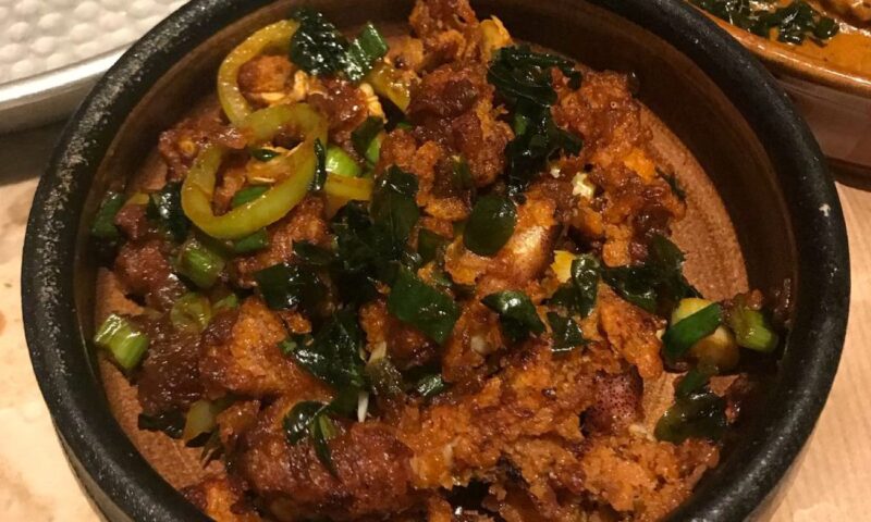 Cum gătește Aktar Islam carnea de oaie și ce trucuri și secrete folosește