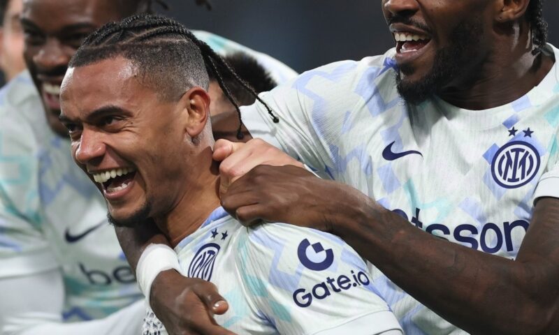 Chivu o menține pe Inter Milano pe primul loc: 5-0 în deplasare la Sassuolo