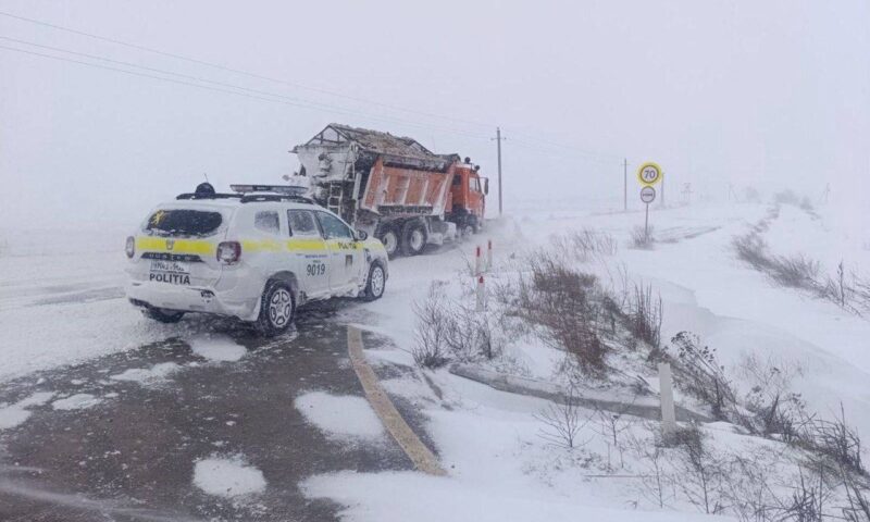 Camioanele pot traversa din nou frontiera. Restricțiile impuse din cauza ninsorilor, eliminate