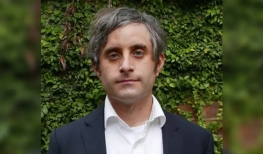 Jesse Kass, profesor la Universitatea California, Santa Cruz, absolvent Harvard 2009 ca Tarniță.&nbsp;(sursă foto: Libertatea)