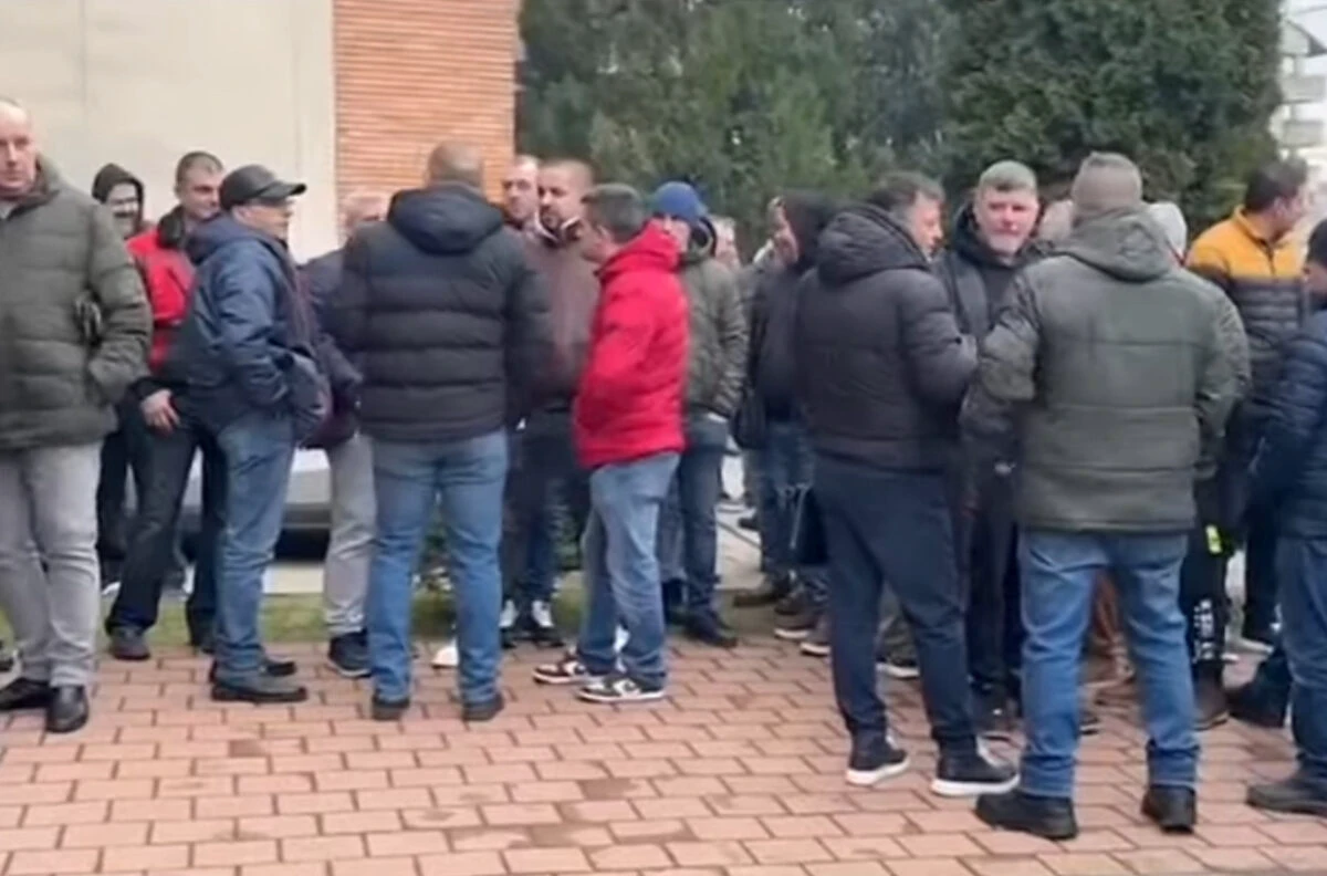 Memorandumul privind bonurile de masă pentru CE Oltenia, pe ordinea de zi a Guvernului. Angajații ies din nou în stradă