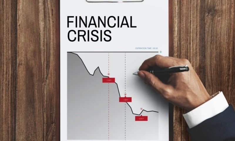 Recesiune tehnică în România. Impactul real asupra populației și afacerilor, explicat de experți