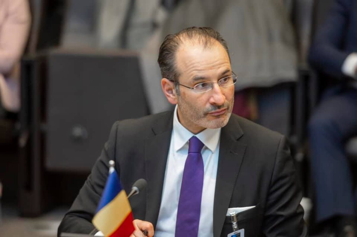 MAE admite că situația creată în jurul Irinei Ponta ține de sfera penală: Nu doamna ministru trebuie să răspundă