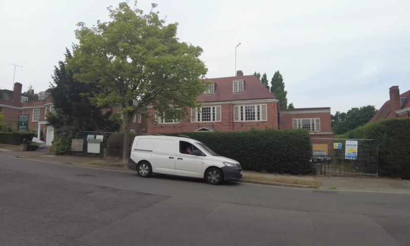 Vile de milioane din Londra, abandonate de elita iraniană. Proprietățile au ajuns în paragină