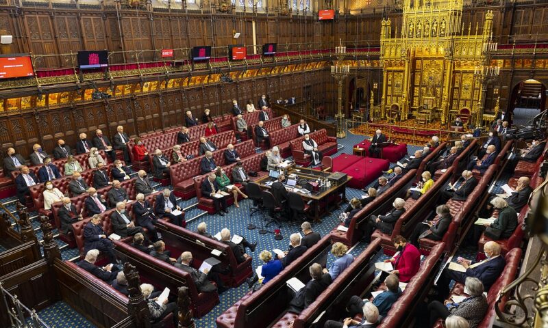 Revoluție socialistă la Londra. Aristocrații ereditari, eliminați din Camera Lorzilor