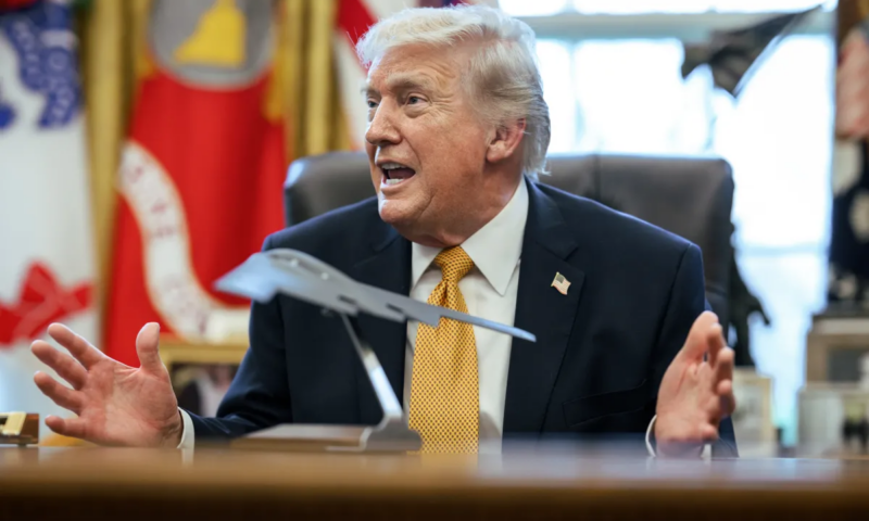 Donald Trump îi îndeamnă pe senatorii SUA a să rămână la Washington de Paște „pentru Iisus”