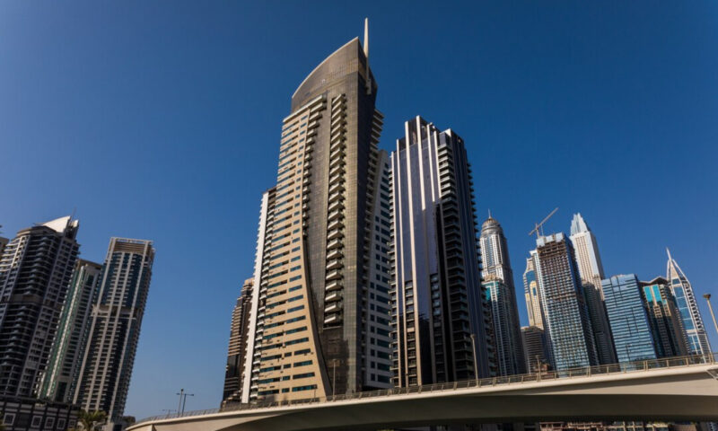 Conflictul din Orientul Mijlociu zdruncină piața imobiliară din Dubai. Cererea pentru apartamente, tot mai scăzută