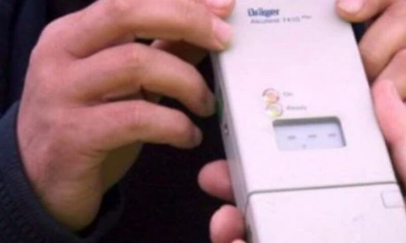 Un șofer din Baia Mare, prins  beat la volan de trei ori în aceeași noapte. A fost imobilizat cu ajutorul jandarmilor