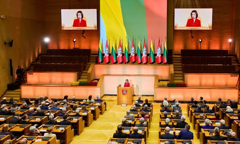 Maia Sandu în Parlamentul Lituaniei: Integrarea în UE nu e doar o opțiune, ci o chestiune de securitate pentru Republica Moldova și Europa
