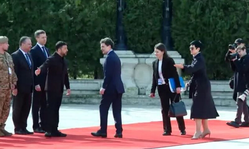 Gafele lui Nicușor Dan, transpuse în versuri: Ca voievod în cartea de istorie ești doar Mămăliguță cel Viteaz