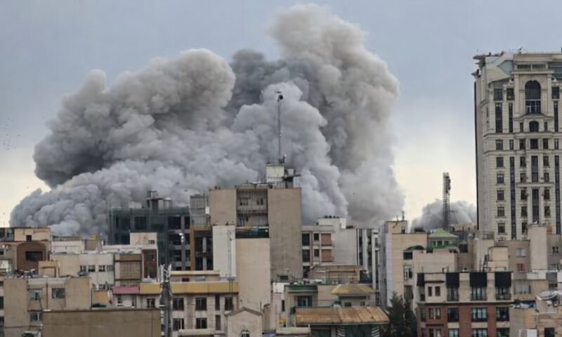 Turcia ar putea trimite F-16 în Cipru. 119 drone lansate de Iran către Iordania. Live text