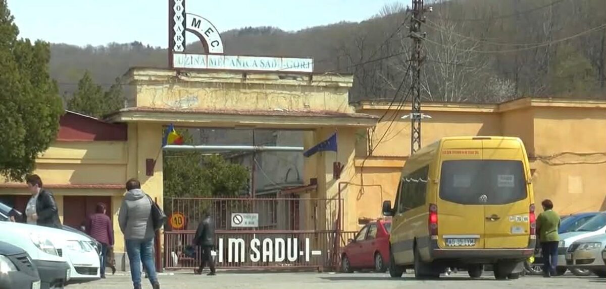 Protest la Uzina Mecanică Sadu după numirea lui Viorel Caragea. Angajații nu-l vor
