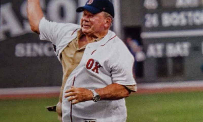 William Shatner, vedeta din Star Trek, a căzut de pe cal la 94 de ani. Care este starea sa acum