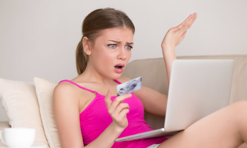 Patru zodii pot termina weekendul cu portofelul gol. Distracția costă, spun astrologii