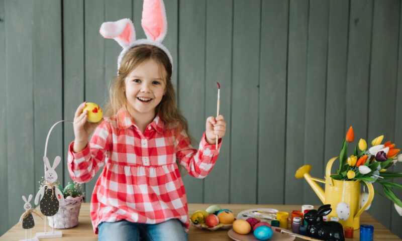 Când începe vacanța de Paște 2026. Calendar complet pentru elevi și profesori
