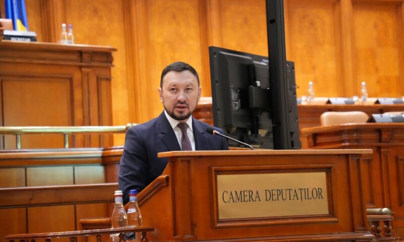 PNL trece în opoziție dacă se face majoritate PSD-AUR, spune Mircea Fechet