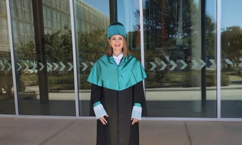 Povestea româncei care a început ca menajeră în Spania și a obținut titlul de doctor „magna cum laude” în Educație