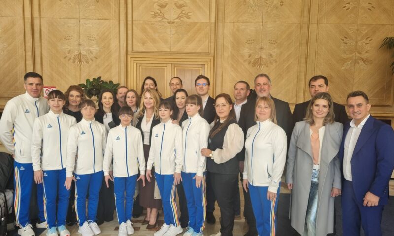 Nadia Comăneci, invitată de onoare la Parlamentul European, la 50 de ani de la performanța olimpică de la Montreal. Cine o va însoți la Bruxelles