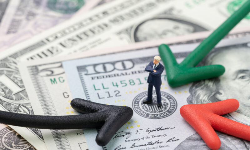 Economia SUA a crescut, iar piața muncii e stabilă, potrivit raportului Rezervei Federale