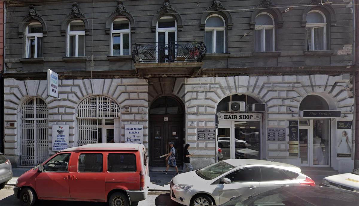 Apartamentul din str Kiraly 87, unde s-au întâlnit prima dată